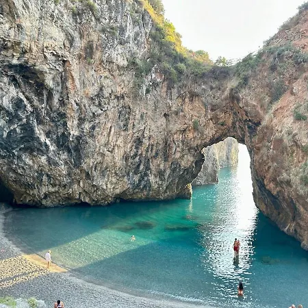 San Nicola Arcella *